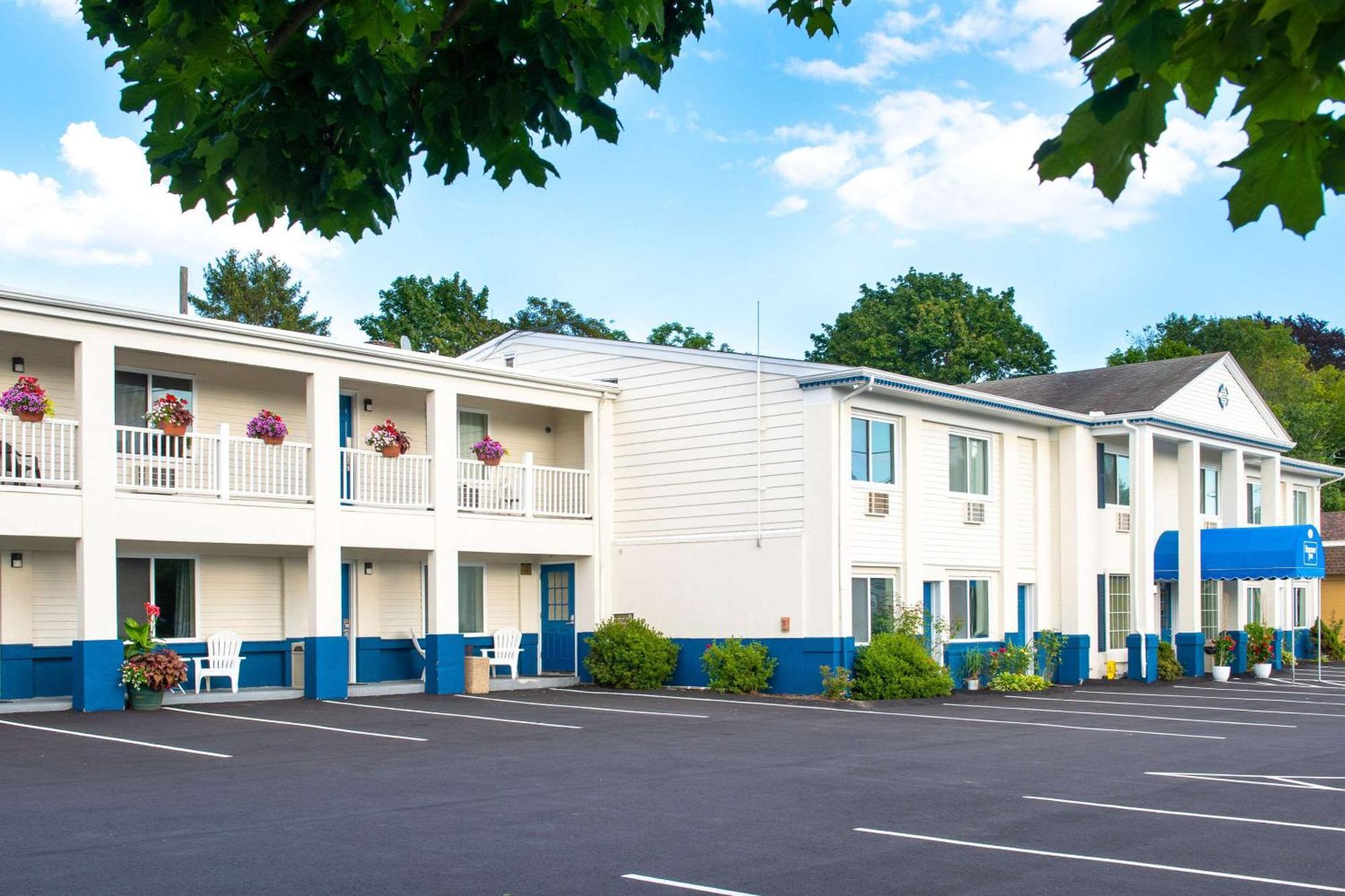 Rodeway Inn Middletown Exterior photo